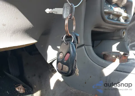 1999 Pontiac Grand Am Gt1 z USA, uszkodzony, nr VIN 1G2NW12E5XM940790